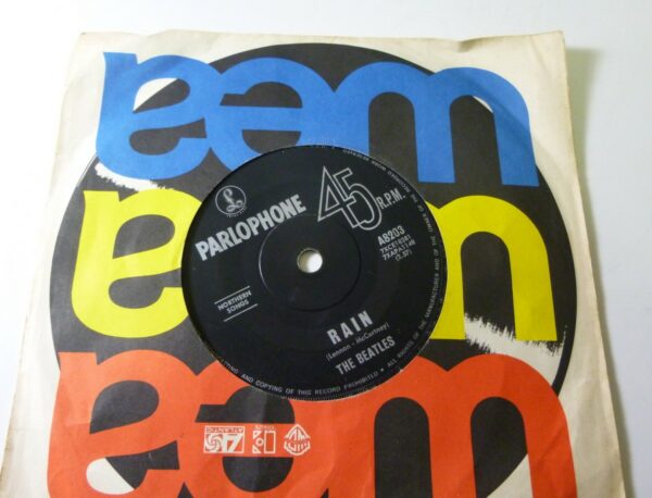 * Beatles 'Paperback Writer & Rain', Single Record 14, AU c.1966 *