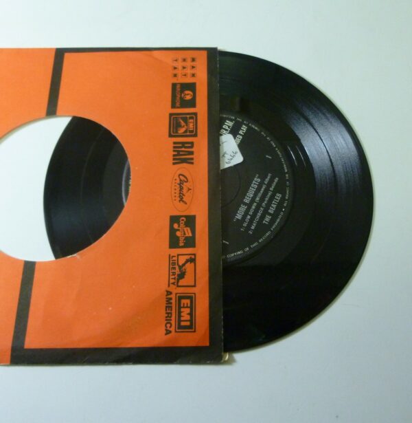 BEATLES 'more requests!', EP Record, c.1964 (no original PC)