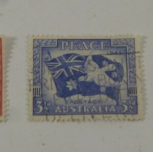 Australian Postage Stamps 'PEACE, 1945', set of 3, c.1945