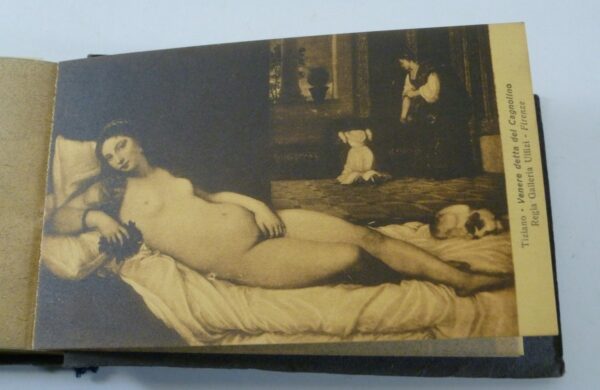 Postcard 'Souvenir of Temora, NSW', 8 fold-out photos, c.1950's