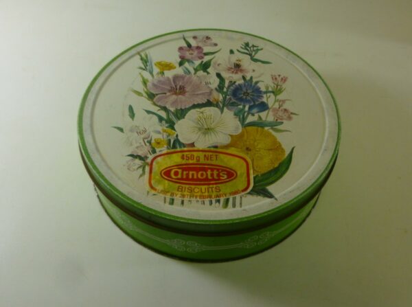 Arnott's Traditional Series 2, 'Flowers', 450g. Biscuit Tin, c.1979