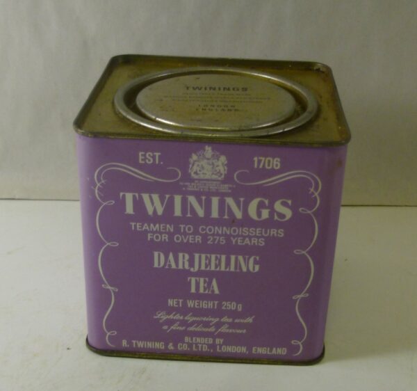TWININGS 'DARJEELING TEA', lilac, cubic, 250g. Tea Tin