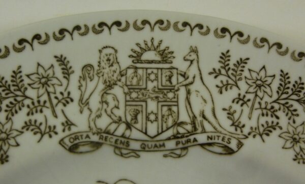 Wood & Sons 'Sydney Opera House', porcelain Display Plate