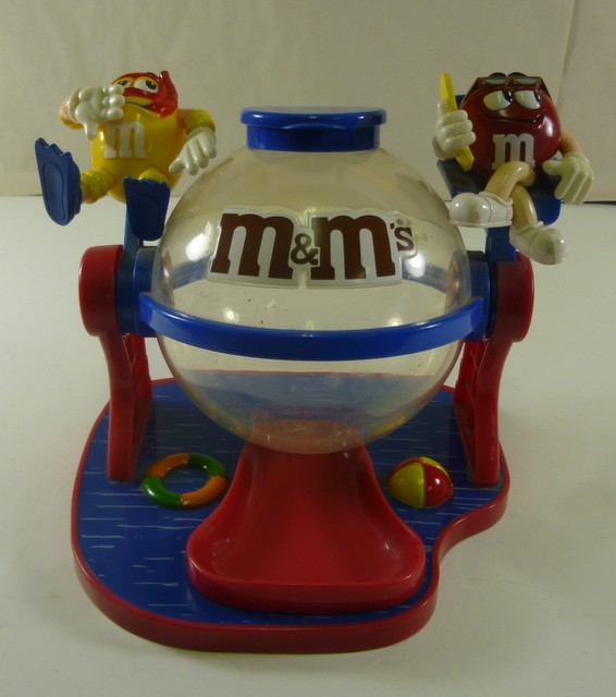 M & M's 'Seaside' Dispenser - cute!