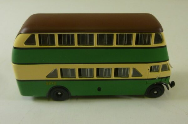 TRUX 1949 AEC Regent 111, Sydney Double Decker Bus, green & cream Model Vehicle, in display box