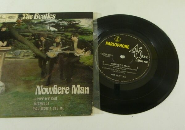 * BEATLES 'Nowhere Man', EP Record, in PC, GEPO 8952, AU c.1965 *
