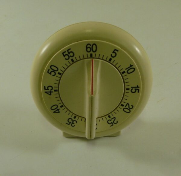 1-hour Timer Clock, in cream bakelite, c.1950's