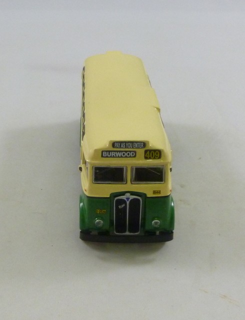 TRUX 1952 Daimler CV Sydney Single Deck Bus, green & cream Model Vehicle, in display box